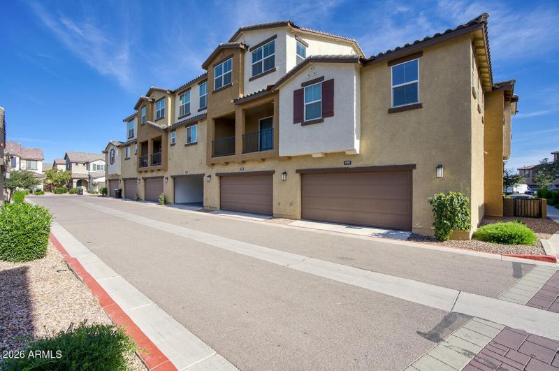 1255 N ARIZONA AVE 1298