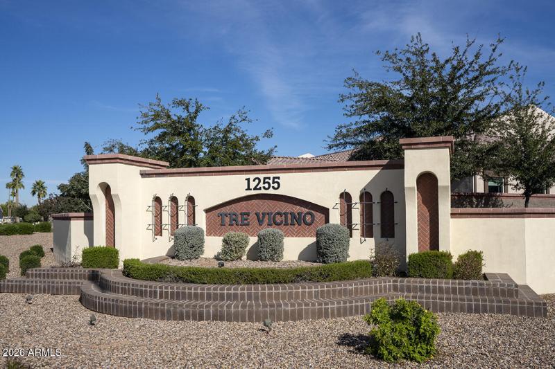 Tre Vicino's Community Amenities