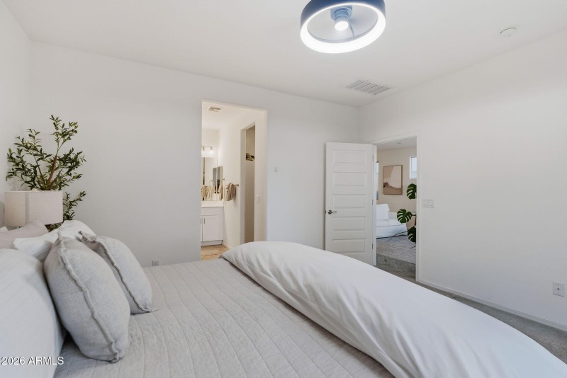 25-web-or-mls-13184 N 146th Ln---9