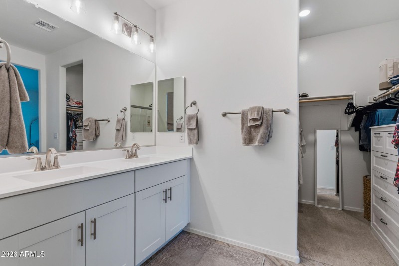 28-web-or-mls-13184 N 146th Ln---12