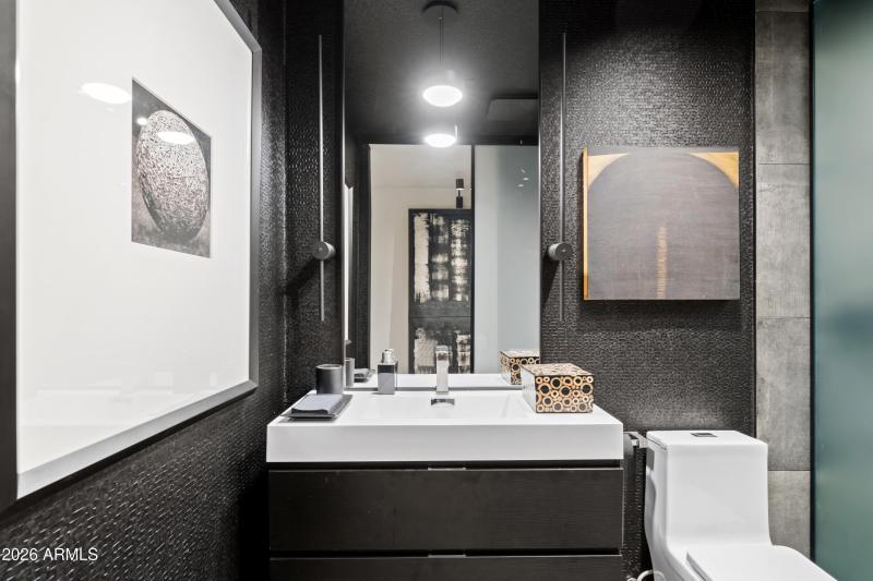 Hall Bath / Powder Room