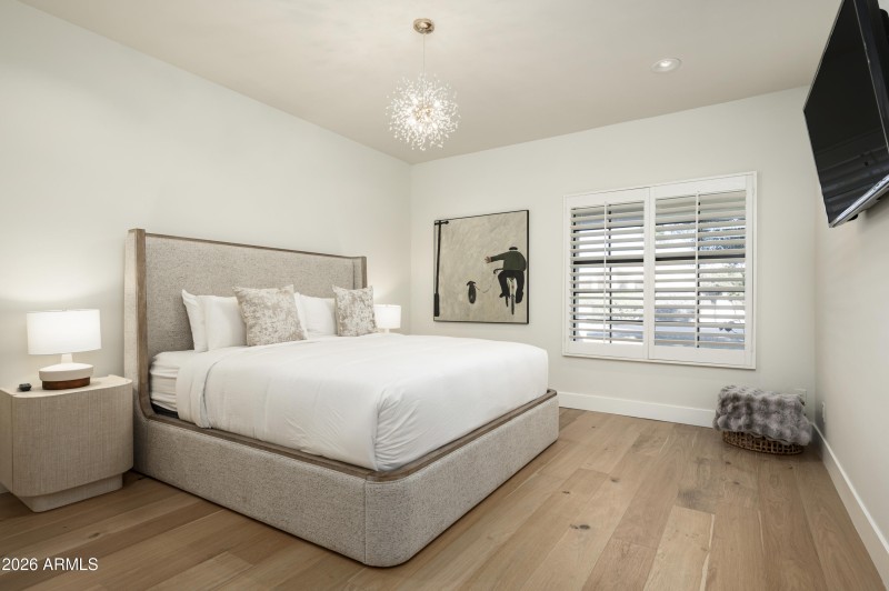 10111 E Cholla St-26