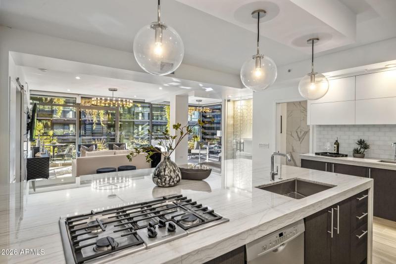 45-web-or-mls-D46A2837