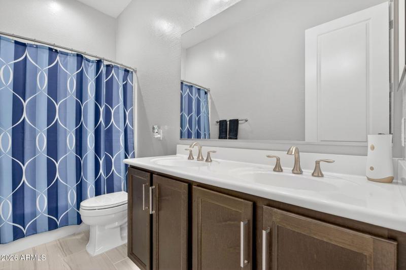 032_49-web-or-mls-59-e_utopia_ave_-_ryan