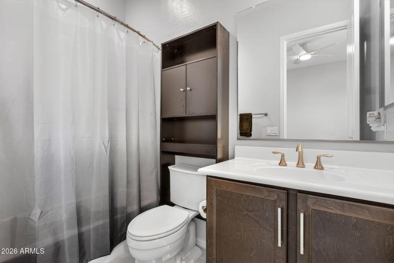 035_48-web-or-mls-57-e_utopia_ave_-_ryan