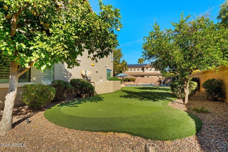 024__554 E Benrich Dr