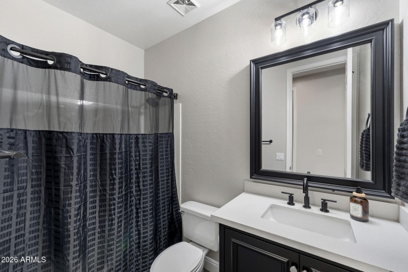 039__554 E Benrich Dr