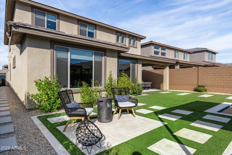 Sun-filled Open Air Patio
