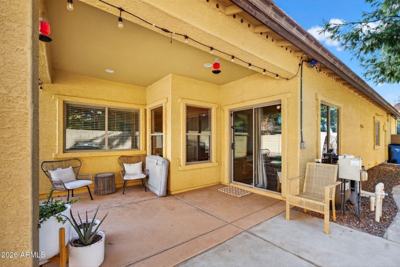 47-web-or-mls-47-E Washington Ct