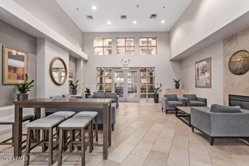 37-2302 N Central Ave #411