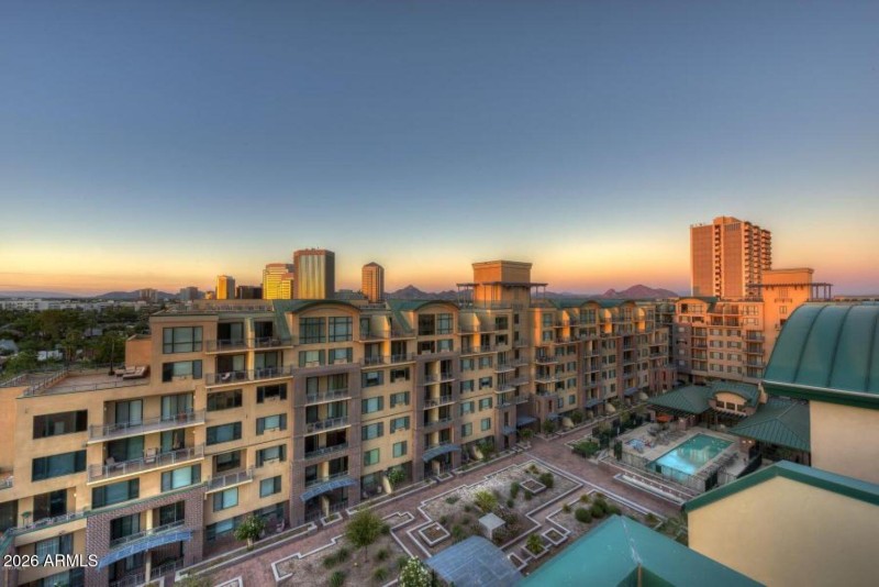 40-2302 N Central Ave #411