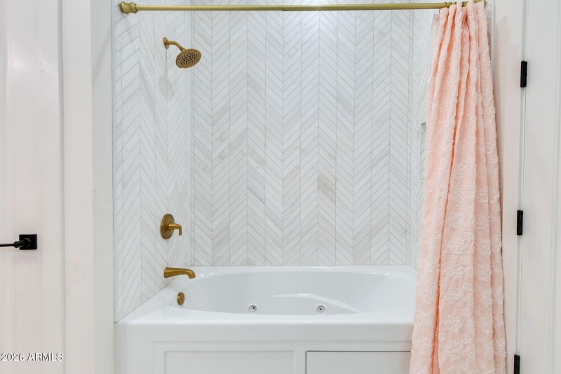 Secondary Master Bathroom