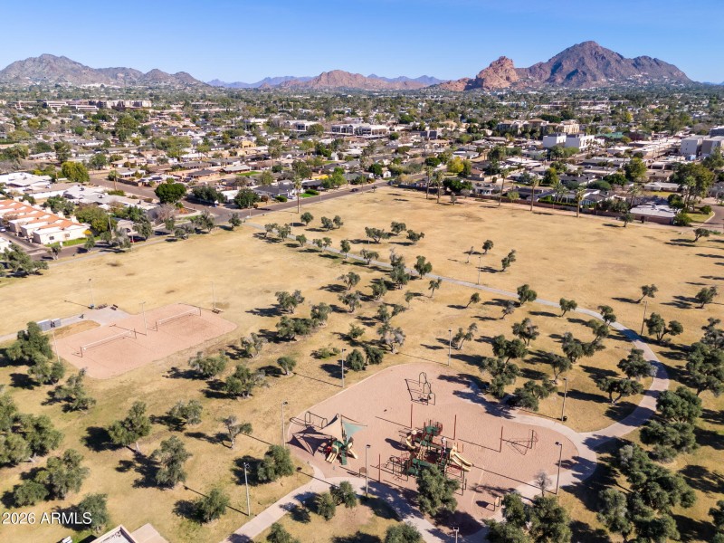 Los Olivos Park - 11