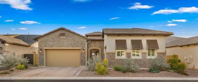 2-web-or-mls-Front yard3