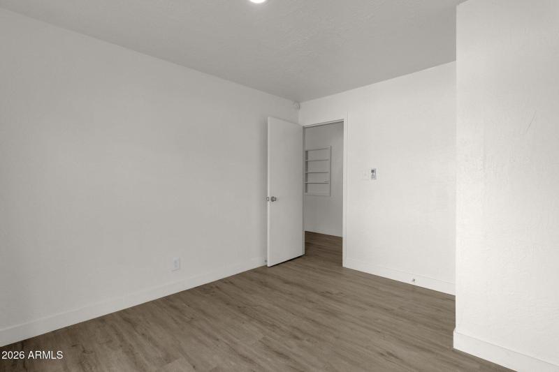 40-web-or-mls-2334-w-morten-ave