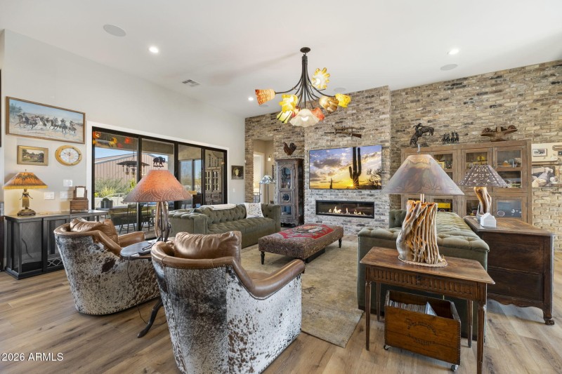 4-web-or-mls-DSCF0003