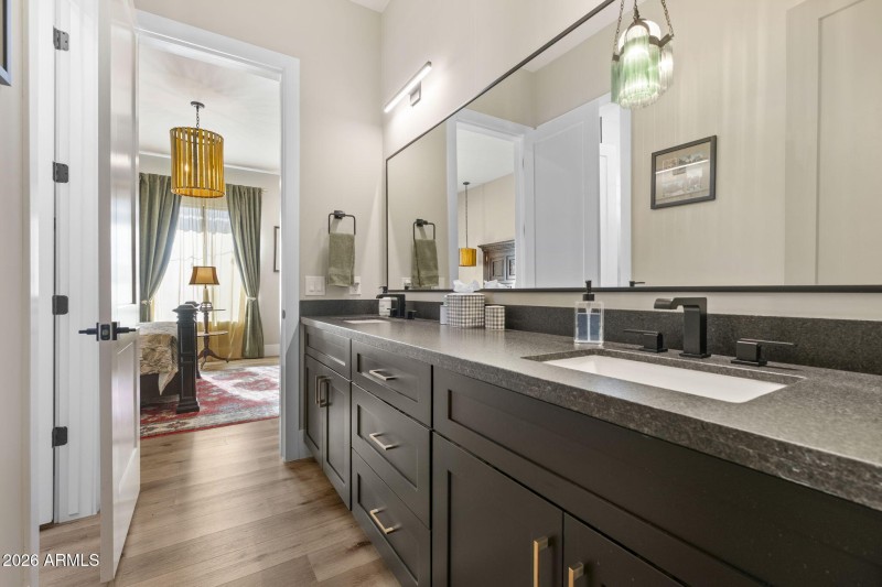 20-web-or-mls-DSCF9942