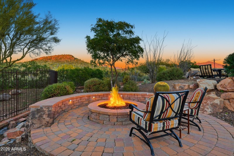 One of 5 fire features