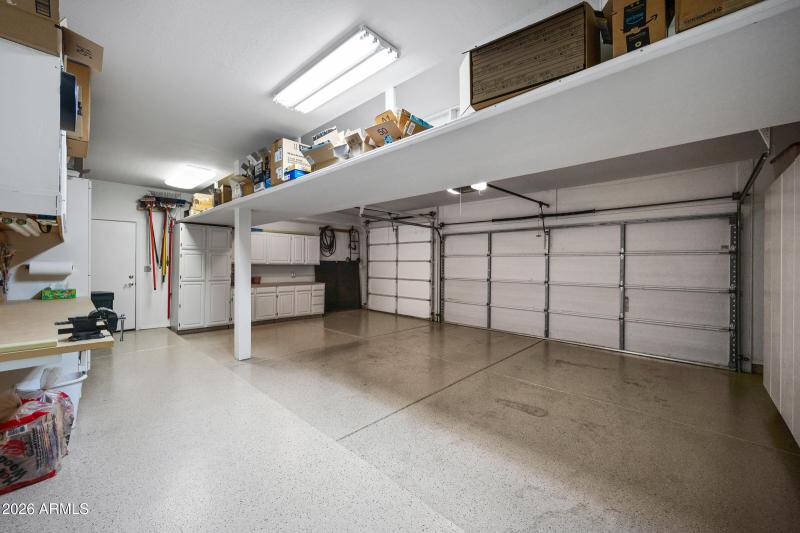 3 car garage / lots of storage