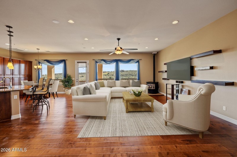 049-Living Room_final