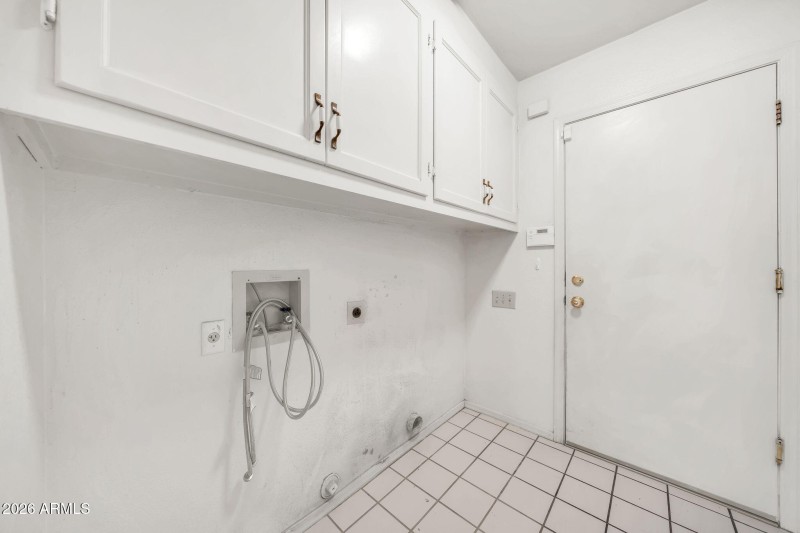 9007 E Voltaire Dr-31