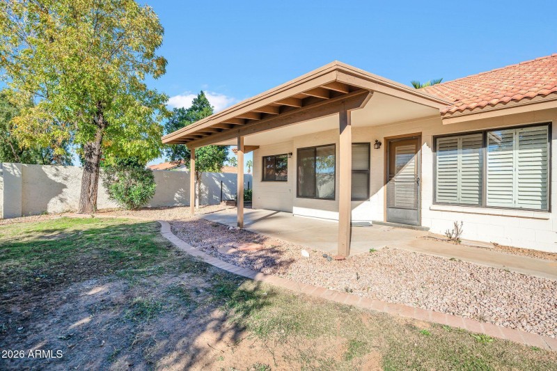 9007 E Voltaire Dr-36