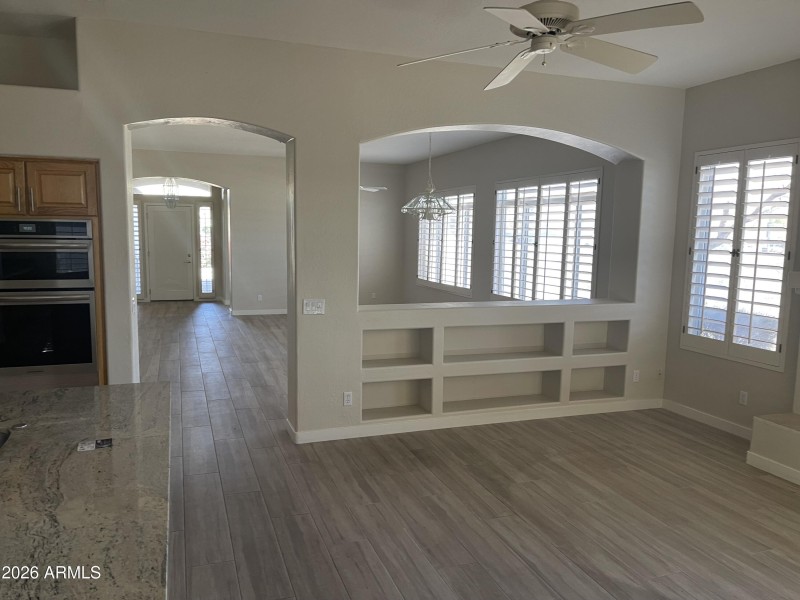 7 family living rooms by kitchen