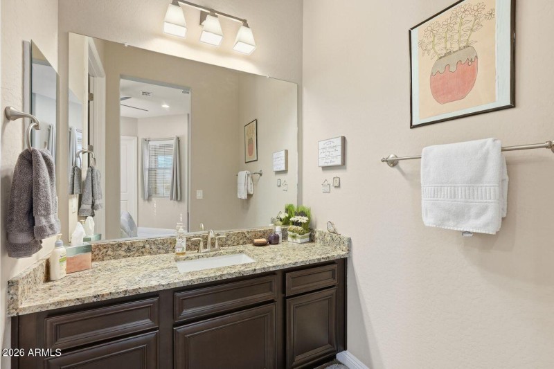 Guest Suite Bathroom