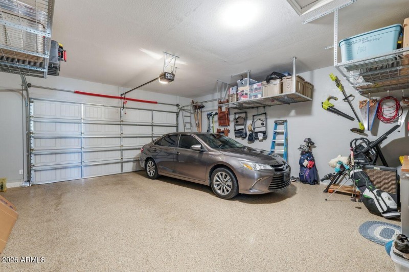 Garage with 4' Extension