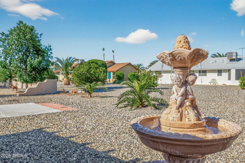 48_19614_N_Stardust_Blvd48_mls