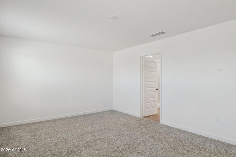 18-web-or-mls-6125-s-259th-dr-lot-23-rem