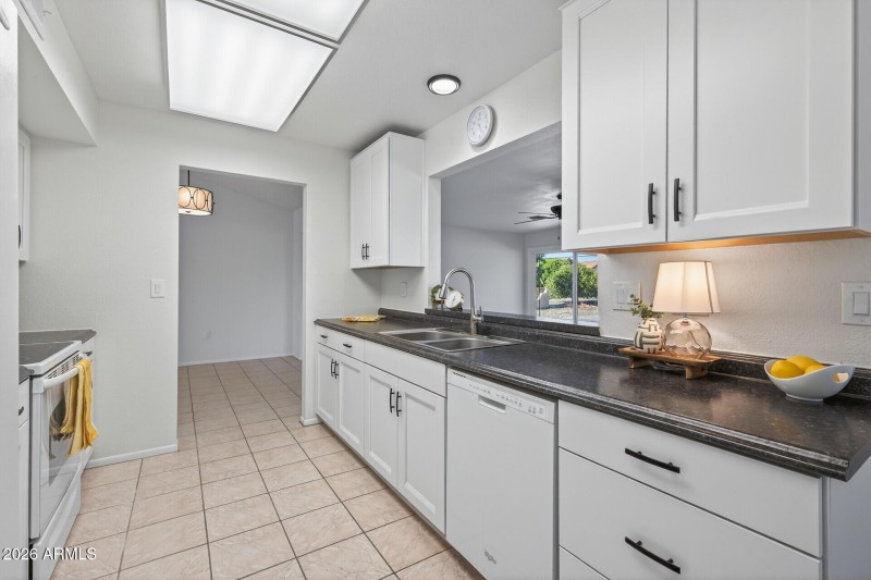 22_19614_N_Stardust_Blvd22_mls