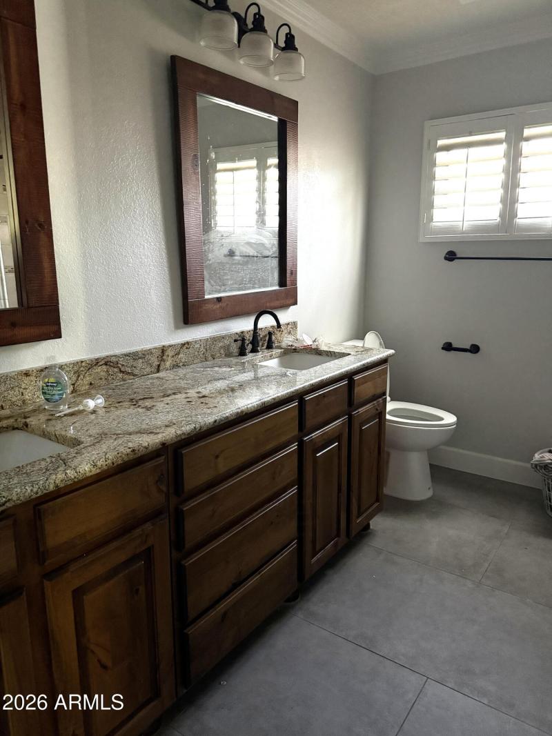 7301 W Sweetwater Ave