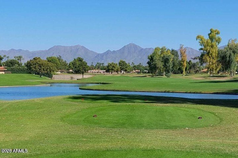 Lush Fairways & Lake Setting