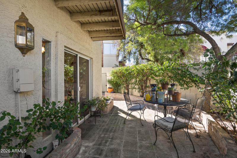 5032 E Siesta Dr #3-4