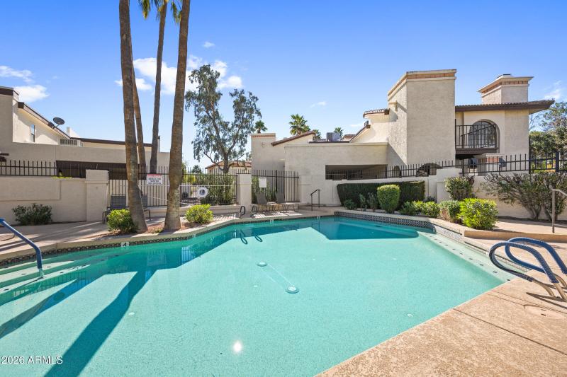 5032 E Siesta Dr #3-27