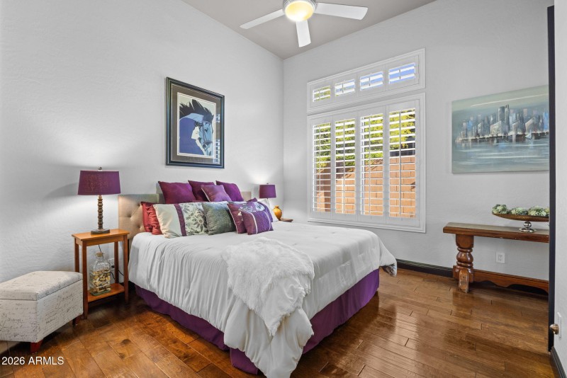 42105 N GOLF CREST Road