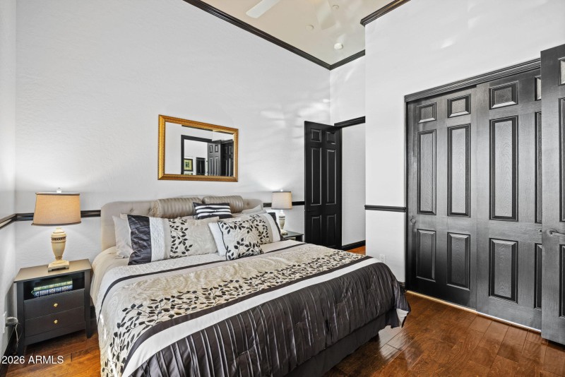 42105 N GOLF CREST Road