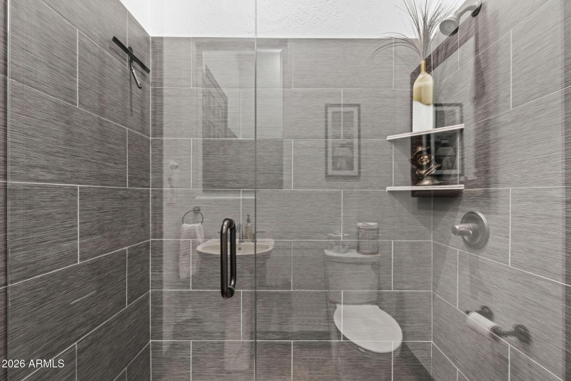 42105 N GOLF CREST Road