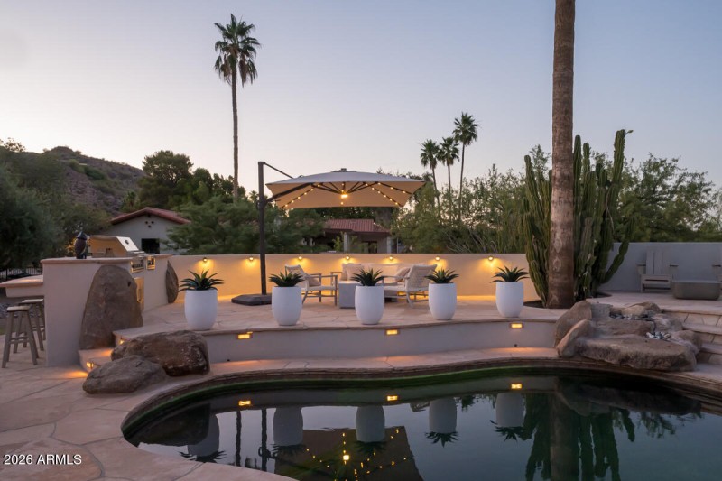 Raised BBQ & Seating Area