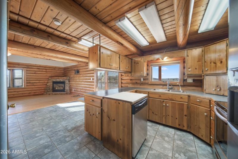 26162 W Pecks Peak00082