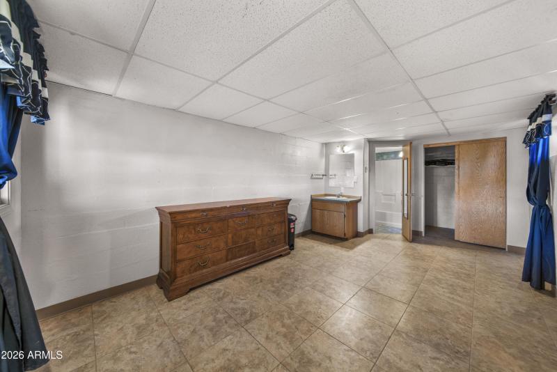 26162 W Pecks Peak00097