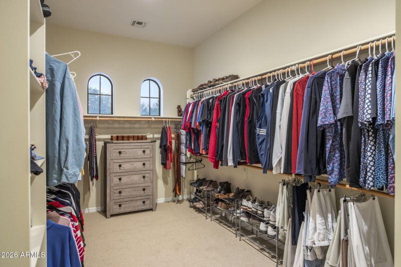 Walk-in Closet