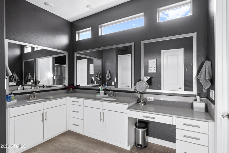 24159 S 215th Way-25