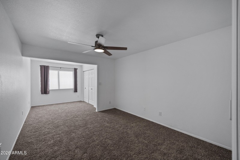 1920 E Maryland Ave #31-21