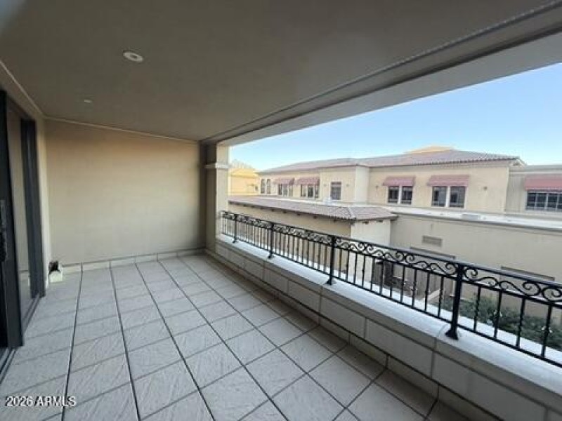 835ED428-BD36-4A50-8A8E-C279700547EF_4_5