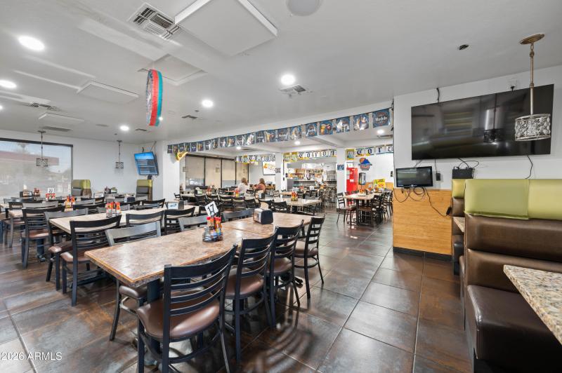 5828 W Indian School Rd Phoenix AZ 85031