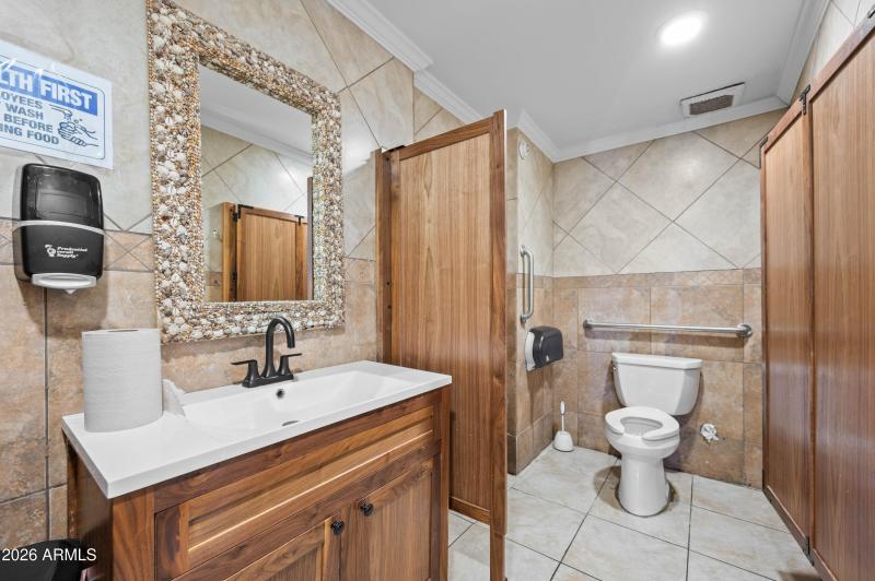 5828 W Indian School Rd Phoenix AZ 85031