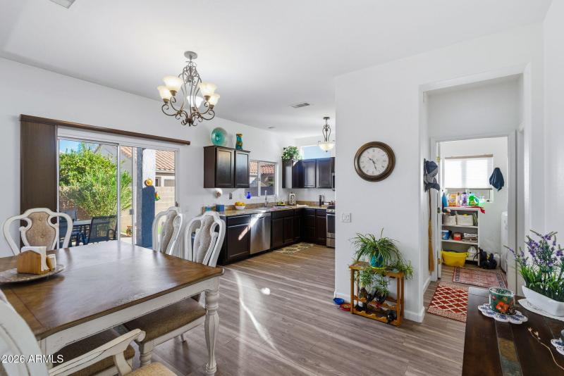 13-web-or-mls-15348 W Arzon Way--30