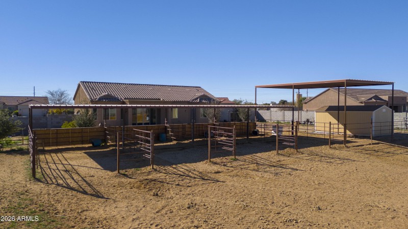 28621 N Bush St00005